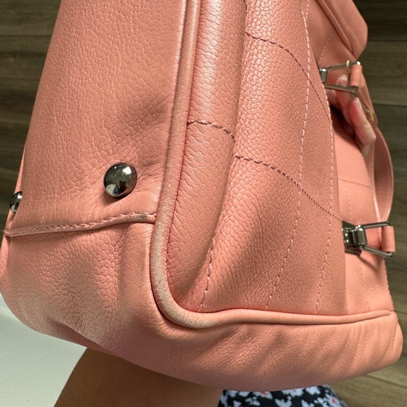 🔴Chanel Pink Tote - Picture 5 of 7